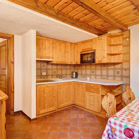 Meridiana 9 Apartament